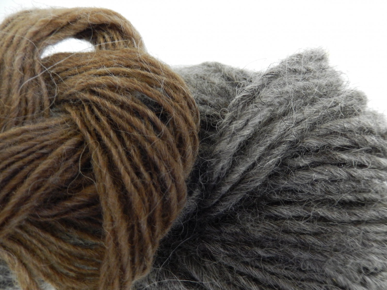 Spinning “Lopi” Singles PLY Magazine